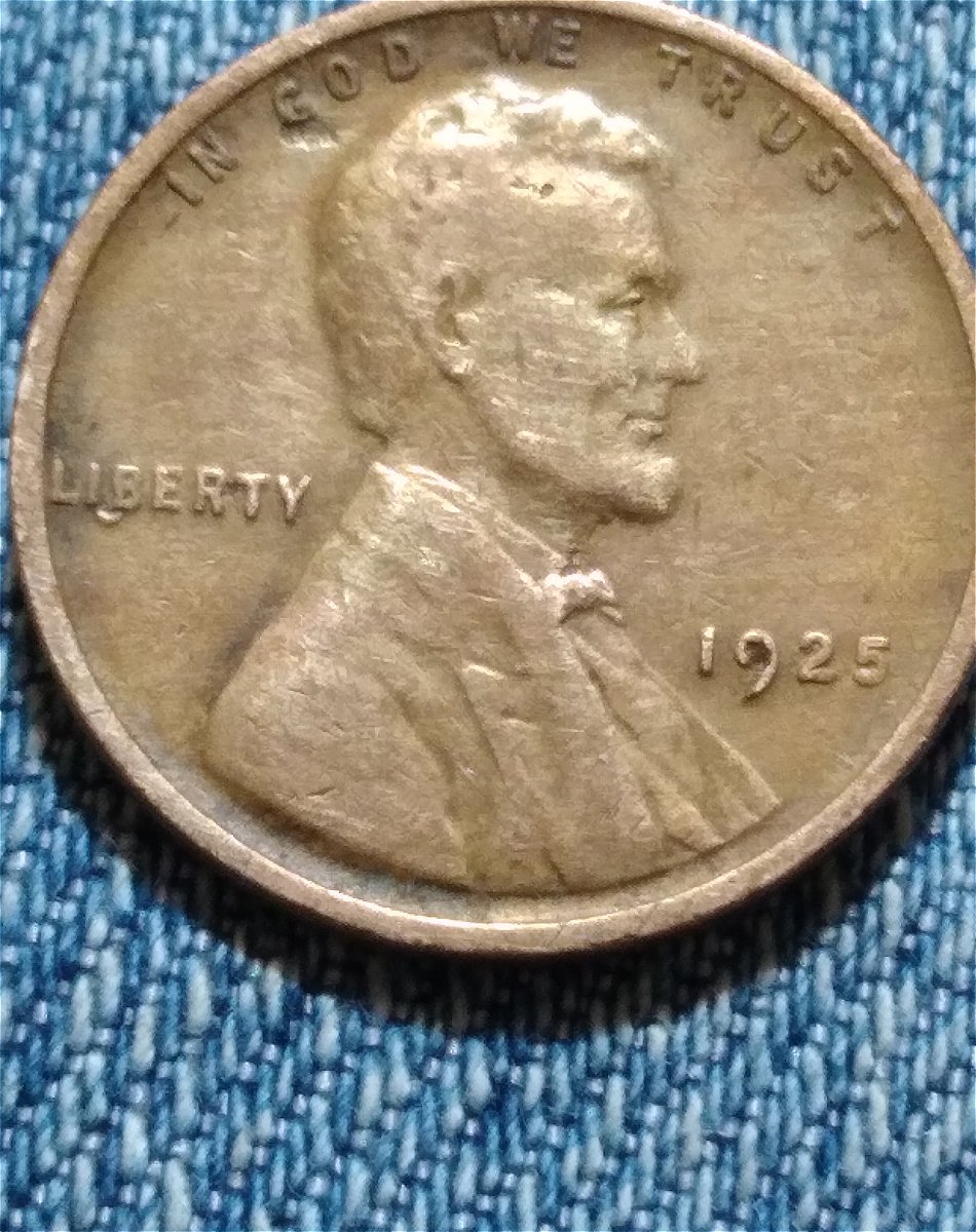 Just-Found-1925-LWC-With-Something-Below-In-Not-A-BIE